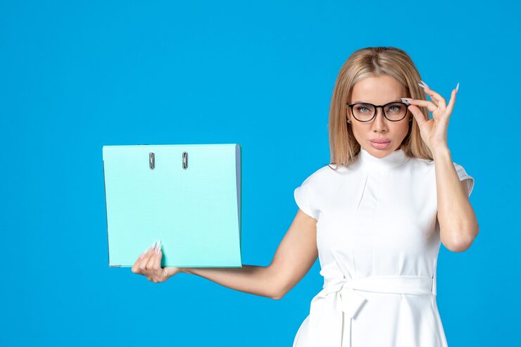 С 1 апреля 2026 года продавцам придется проверять наличие товарных знаков при работе с маркетплейсами. post thumbnail